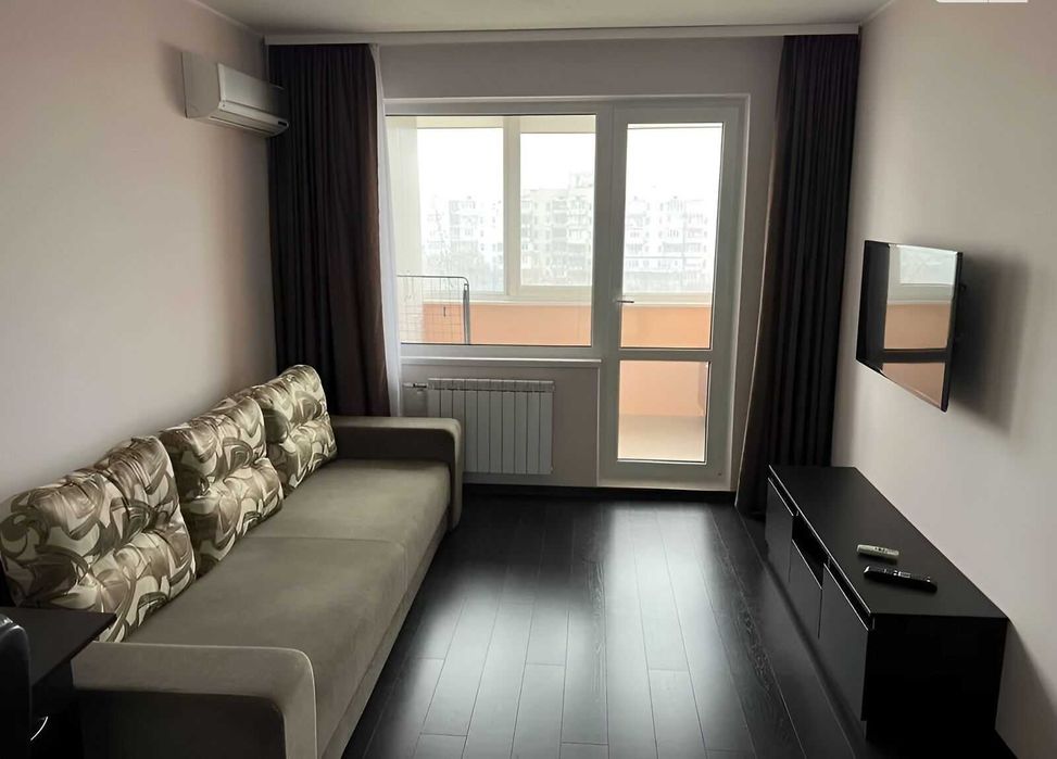 Оренда 1-к квартири на вул. Олекси Тихого