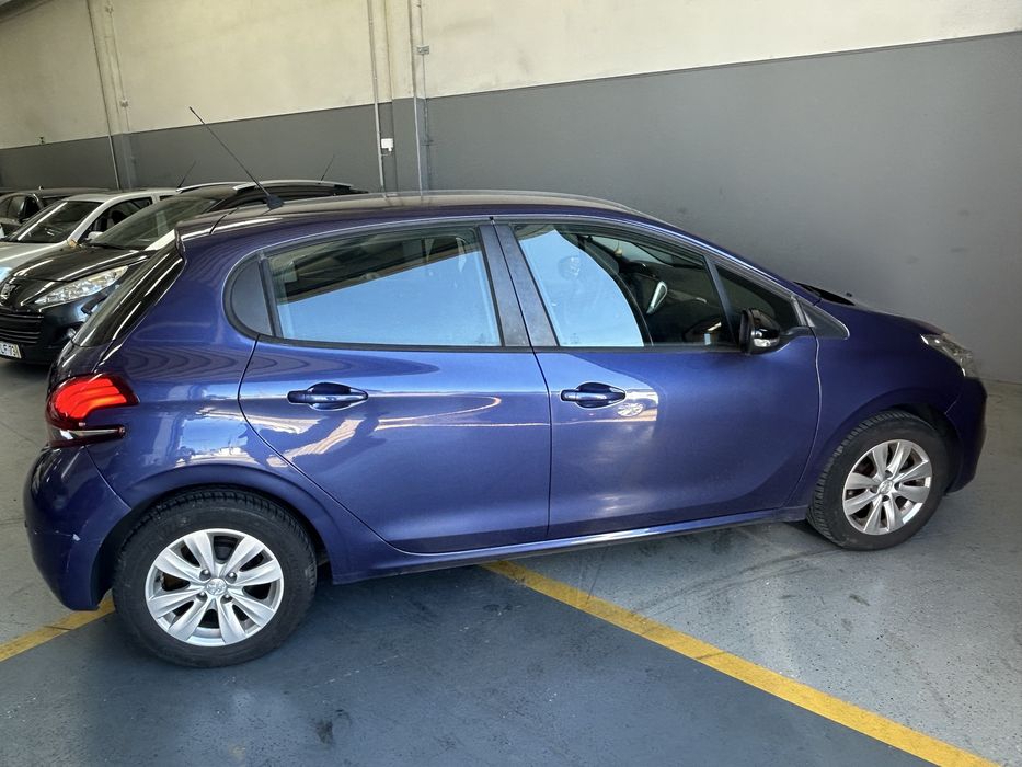 Peugeot 208 1.0 PureTech 68 Like 2015