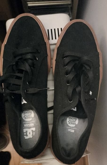 DC Shoes Anvil Preto com sola castanha