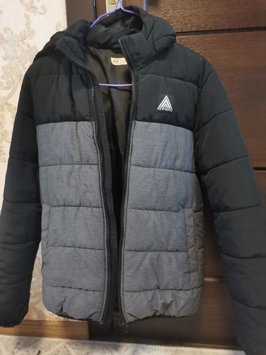 Спортивні черевики зима та куртка на підлітка