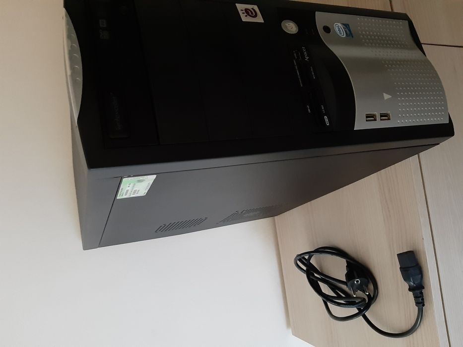 Komputer inter Core win7