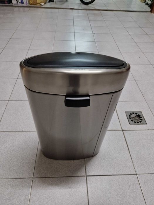 Caixote do lixo Brabantia soft touch