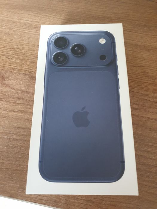 Iphone 17 pro 256 gb deep blue