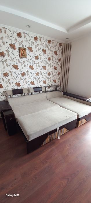 Продам кутовий диван