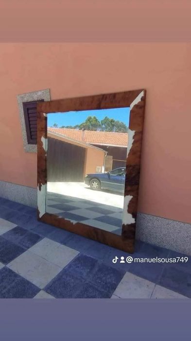 Vendo este espelho muito bonito bom estado