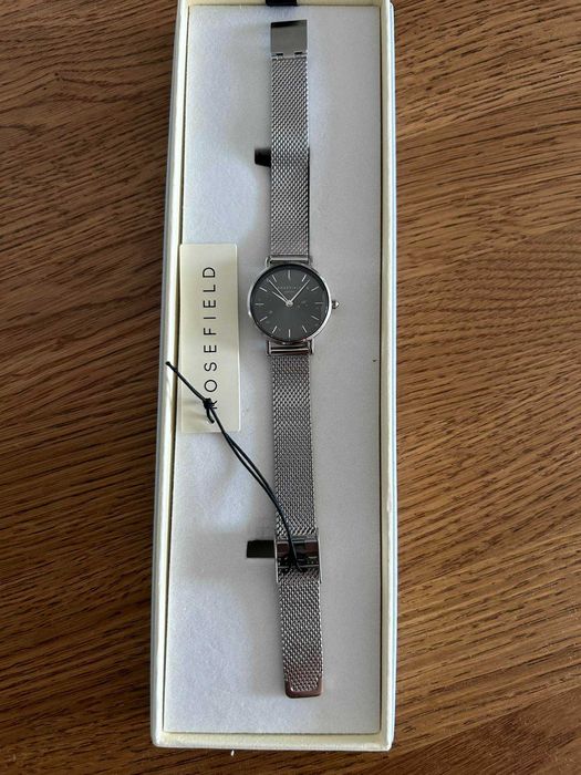 Srebrny nowy damski zegarek Rosefield na bransoletce prezent