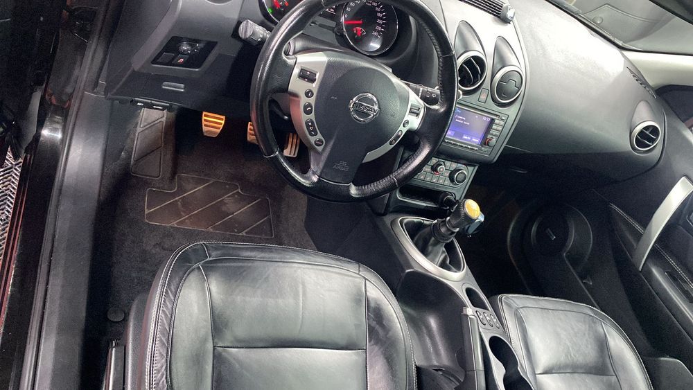 Nissan Qashqai 1.5 dCi Tekna Premium 17 129g- 2011 pouca Quilometragem