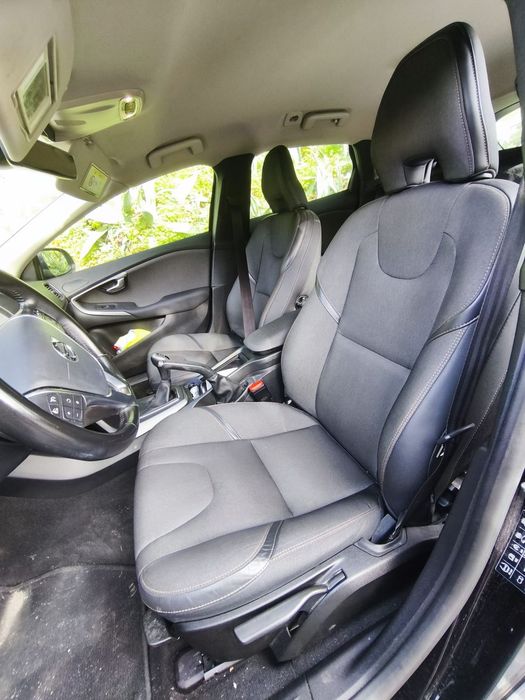 Volvo V40 Cross Country 2.0 D3