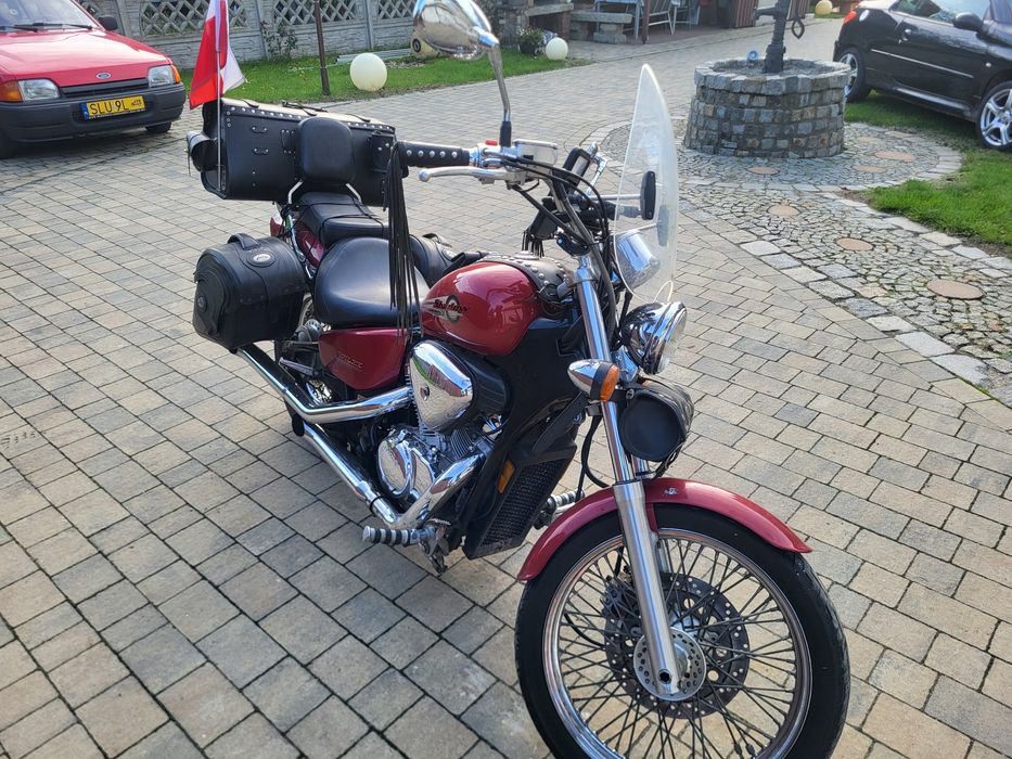 Honda shadow 600 vlx wersja USA ubrany w kufry rok 2003