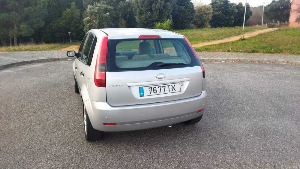 Ford Fiesta Ghia 1.4 Duratec