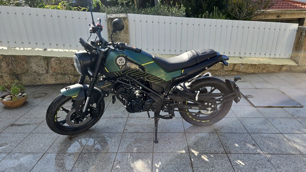 Benelli leoncino 125