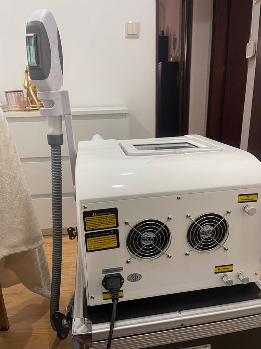 Máquina de depilação a laser