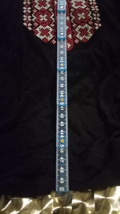 Вышиванки б/у, ОЛХ доставки нет