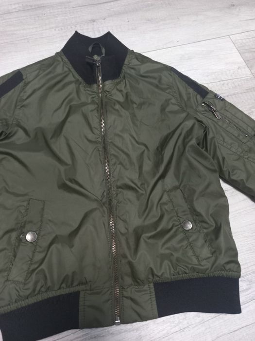 Продам курточку на хлопчика