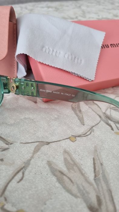 Óculos de sol Miu Miu