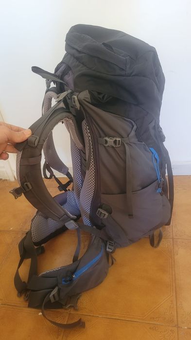 mala grande para viajar.