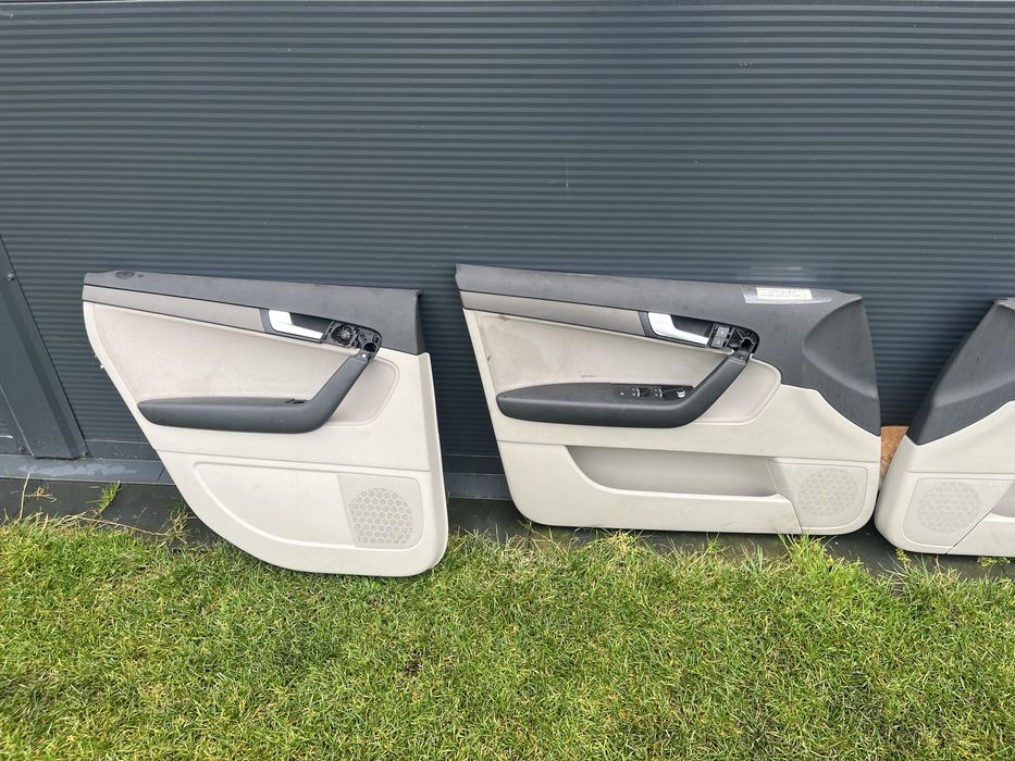 Tapicerka boczek audi a3 8p lift 5 drzwi idealny