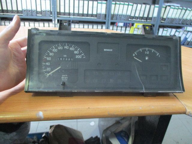 Quadrante / painel de instrumentos RENAULT Clio I (B/C57_, 5/357_)