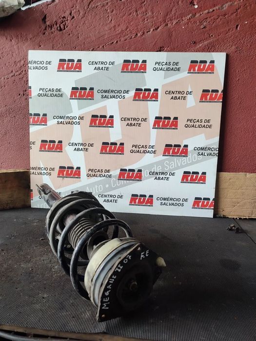 SUSPENSÃO ESQUERDA RENAULT MÉGANE II