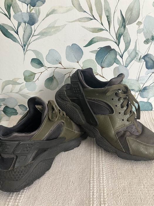 Męskie buty Nike Air Huarache oliwkowe niskie roz.42