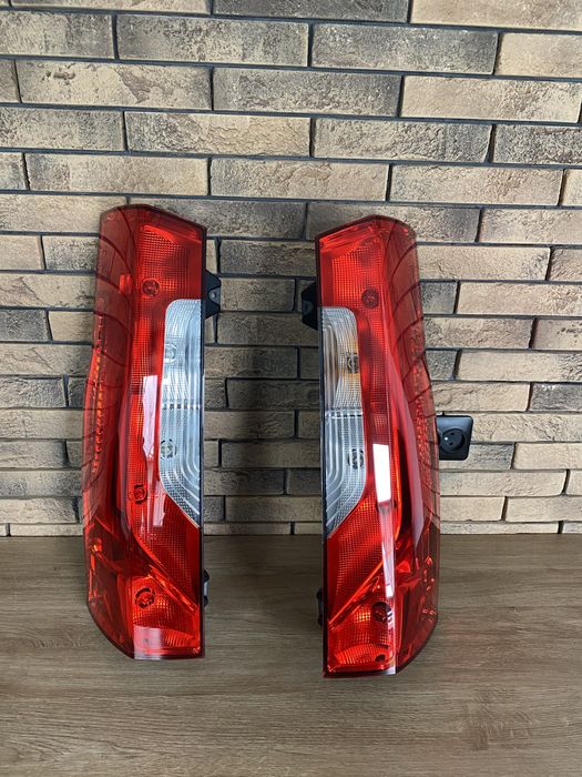 Стоп задній Mercedes Sprinter 907 Фонарь задній 910