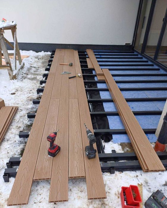 Терасна дошка ДПК/ТермоДерево: Продаж та Монтаж під ключ Львів.