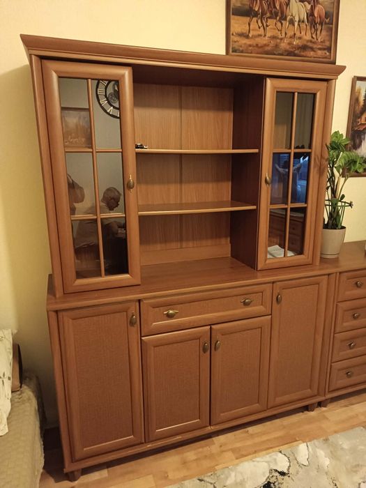 Dobre meble do salonu.