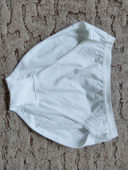 Majtki damskie białe bawełna  Nowy