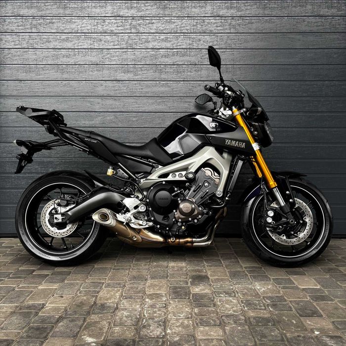 Продам мотоцикл Yamaha MT-09 (1785)