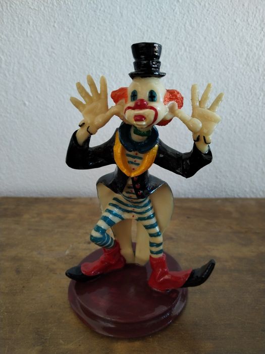 Palhaço em marfinite