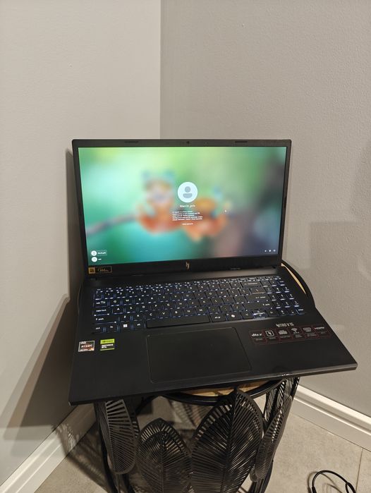 Laptop Gamingowy Acer Nitro V 15 R5 7535HS 16/1TB RTX4060 Win11