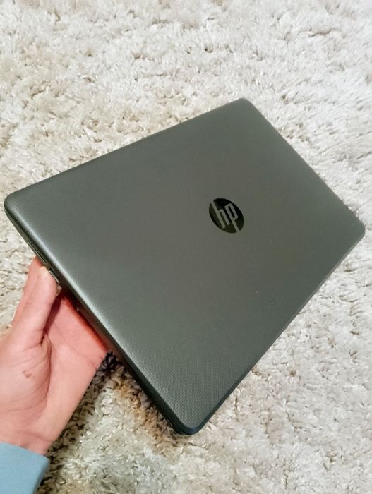 Ноутбук HP 2022 року/SSD диск/15,6дюйми/гарний стан,батарея гарна