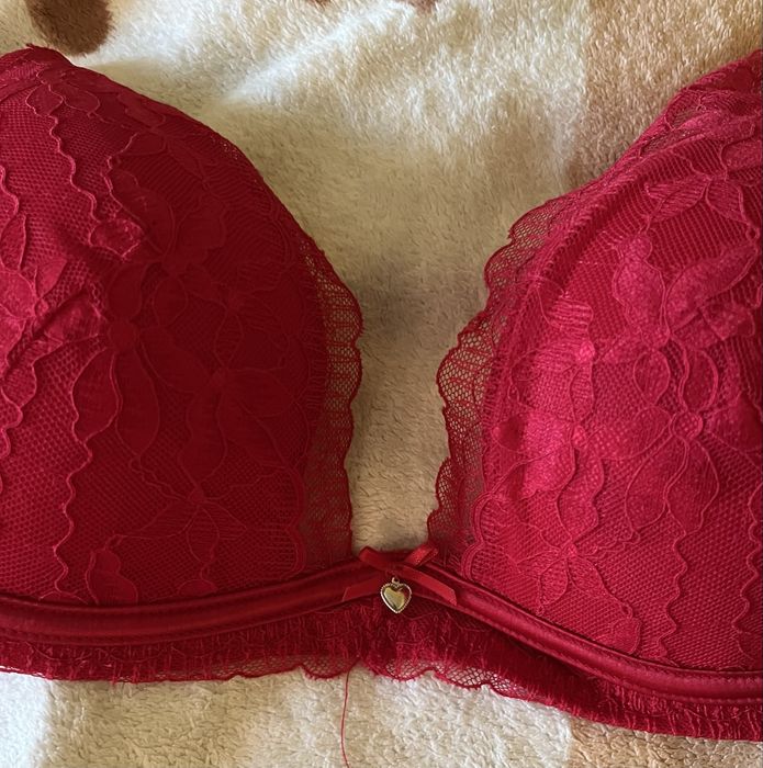 Бюстгальтери 80 85 C Viktoria Secret