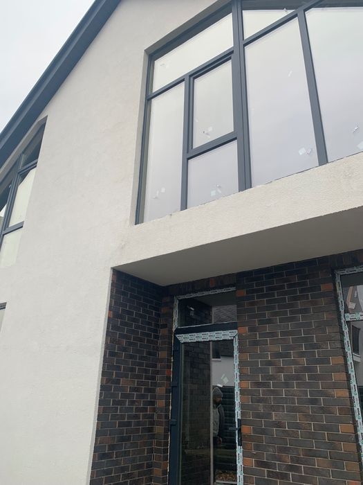 Продаж будинку 140 квадратів в Крюківщині 5 соток