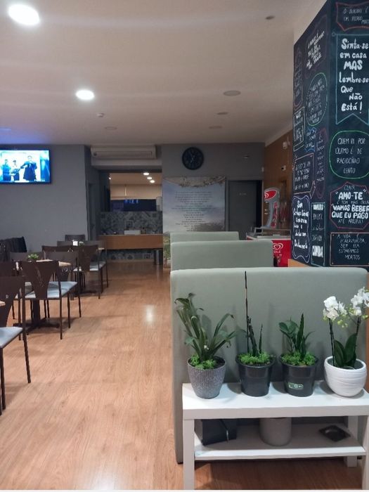 Cafetaria / Salão de chá / Restaurante