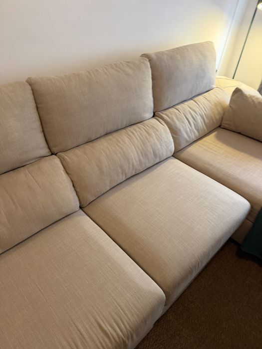 Sofá-cama IKEA.