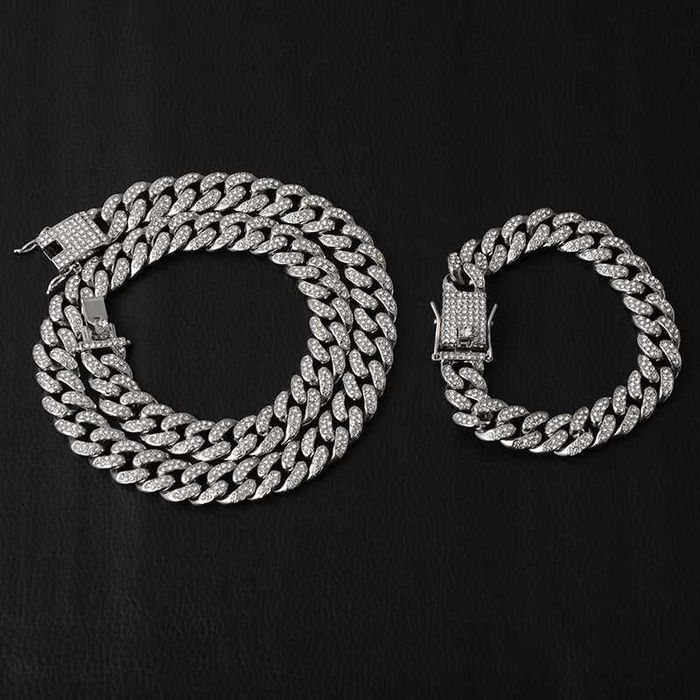 Colar e pulseira cuban cravejado iced out trap ice
