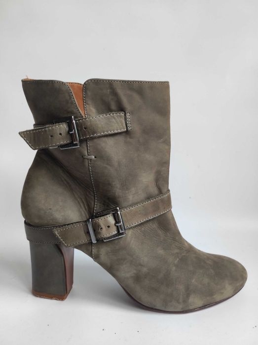 -  Schutz - Markowe botki r. 39