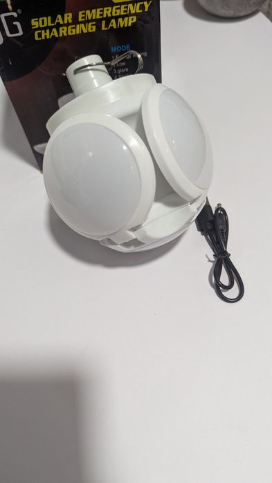 Лампочка з акумулятором розкладна, портативний ліхтар