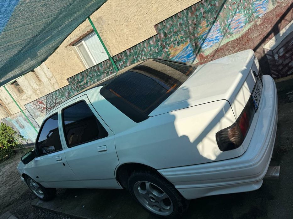 Продам Ford Sierra 2.0 DOHS