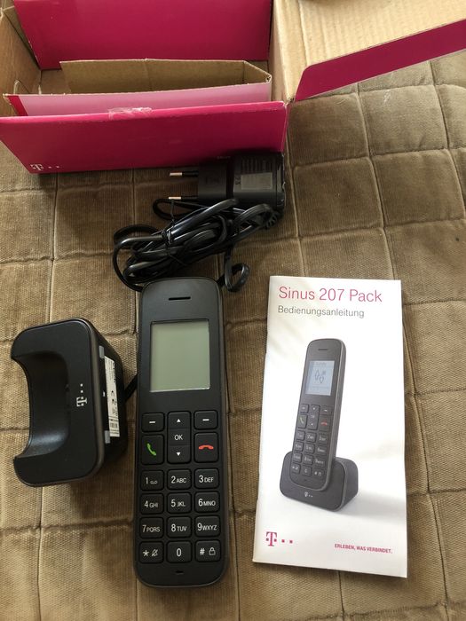 Telefon bezprzewodowy sinus 207