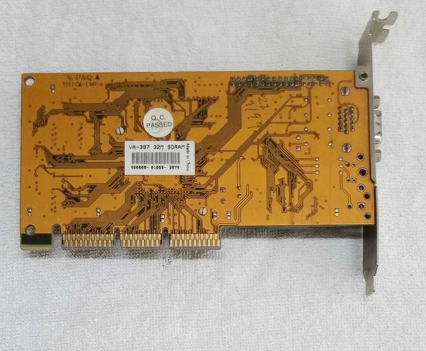 [PC Vintage] Placa grafica S3 Savage4 - 32mb (AGP)