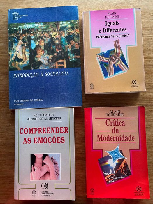 4 Livros Sociologia / Psicologia