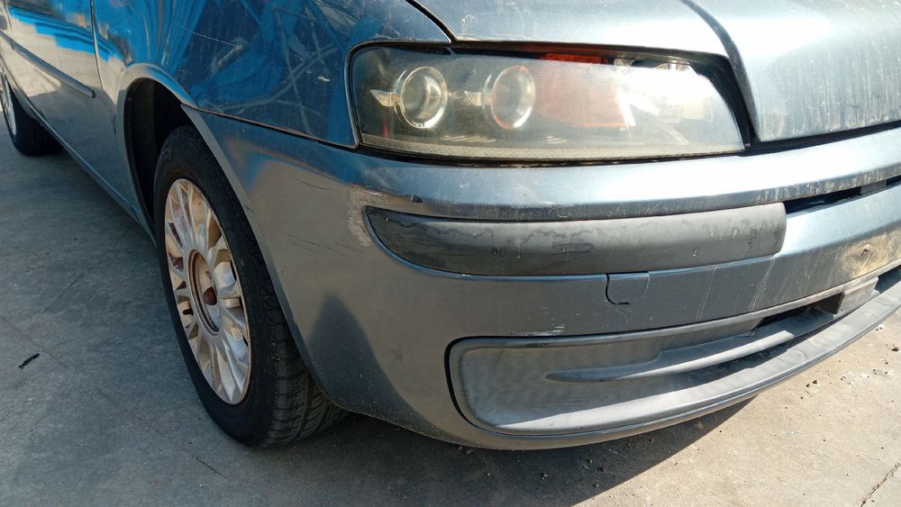 Pára-choques frente FIAT Punto (188_)