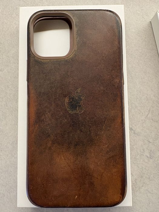 Case skórzany iphone 12/12 pro