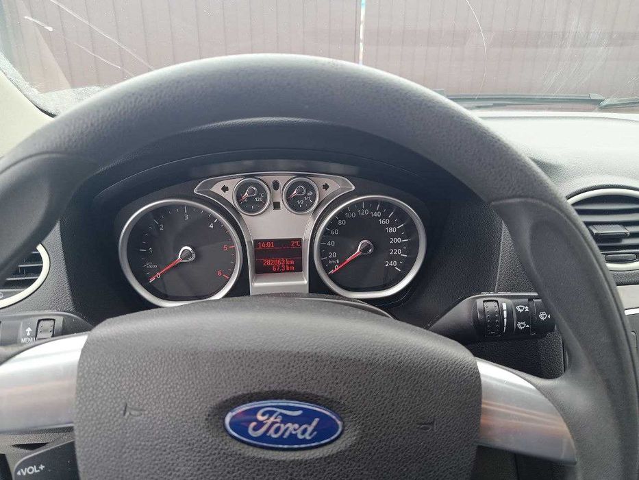 Продам Ford focus II 2010 року 1.6 дизель