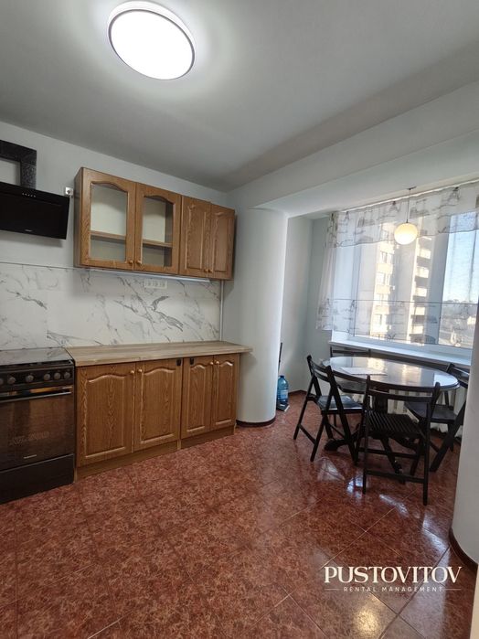 Аренда 2к квартиры Базарная/Леонтовича