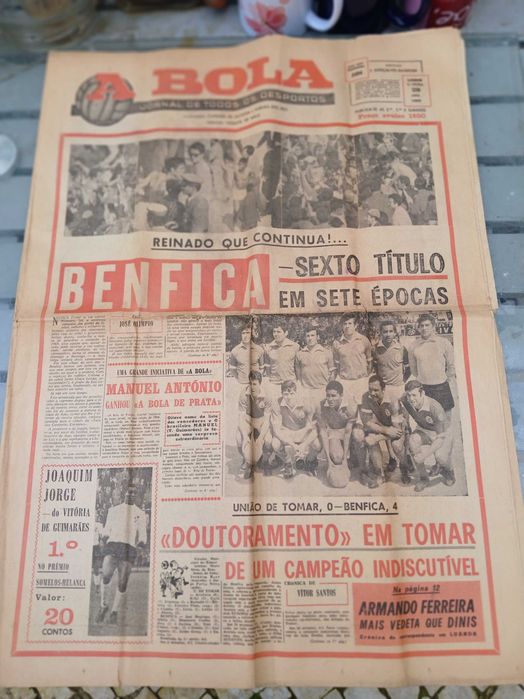 Jornais antigos ABola, Mundo Desportivo e O Século