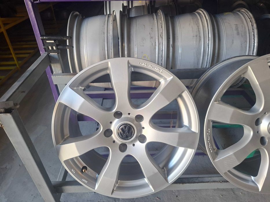 Диски Platin 5/120 R17 7,5J ET35. VW T5,Opel Insignia.