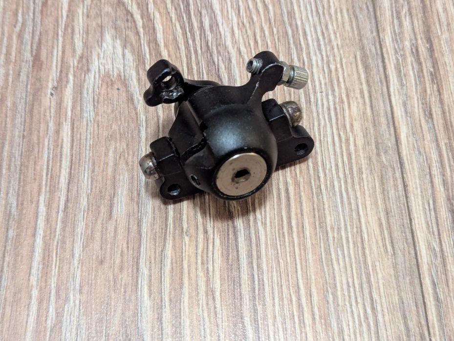 Zaciski hamulcowe mechaniczne